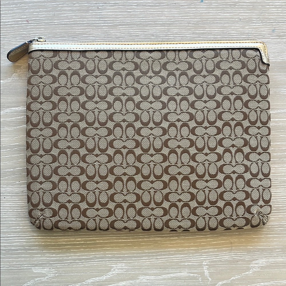 NEW SIGNATURE COACH TABLET IPAD CASE SLEEVE WITH LOGO
